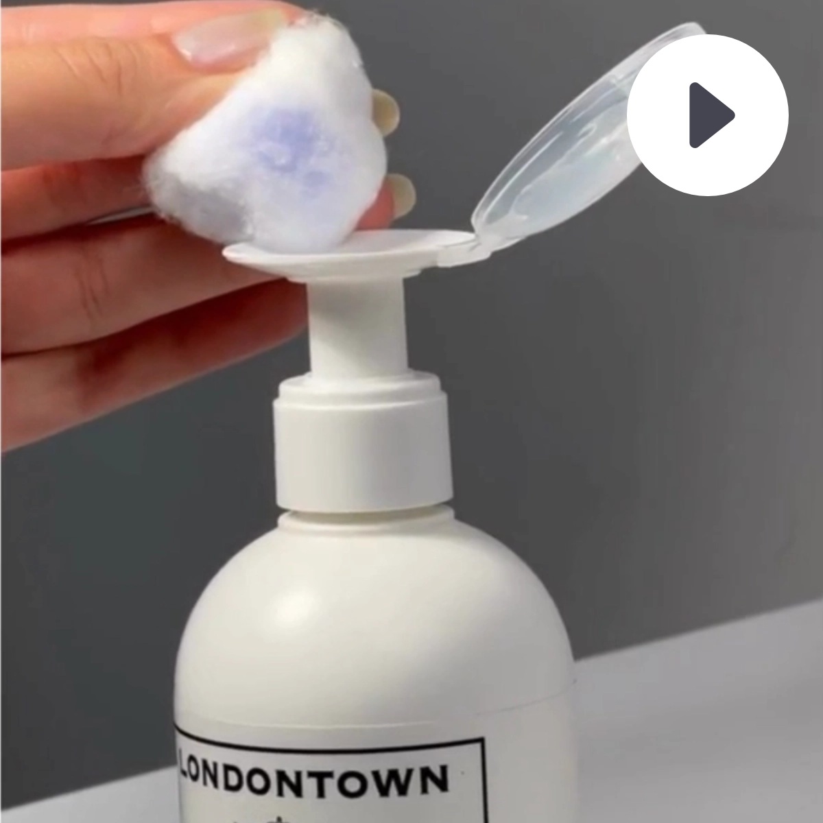 Video LONDONTOWN kur Prep & Remove acetonový odlakovač gelových laků