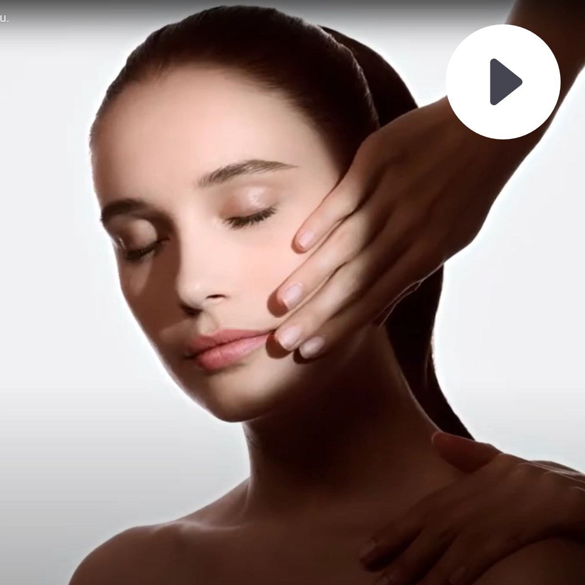 Video MARIA GALLAND Audacious Timelessness kosmetický anti-aging set 