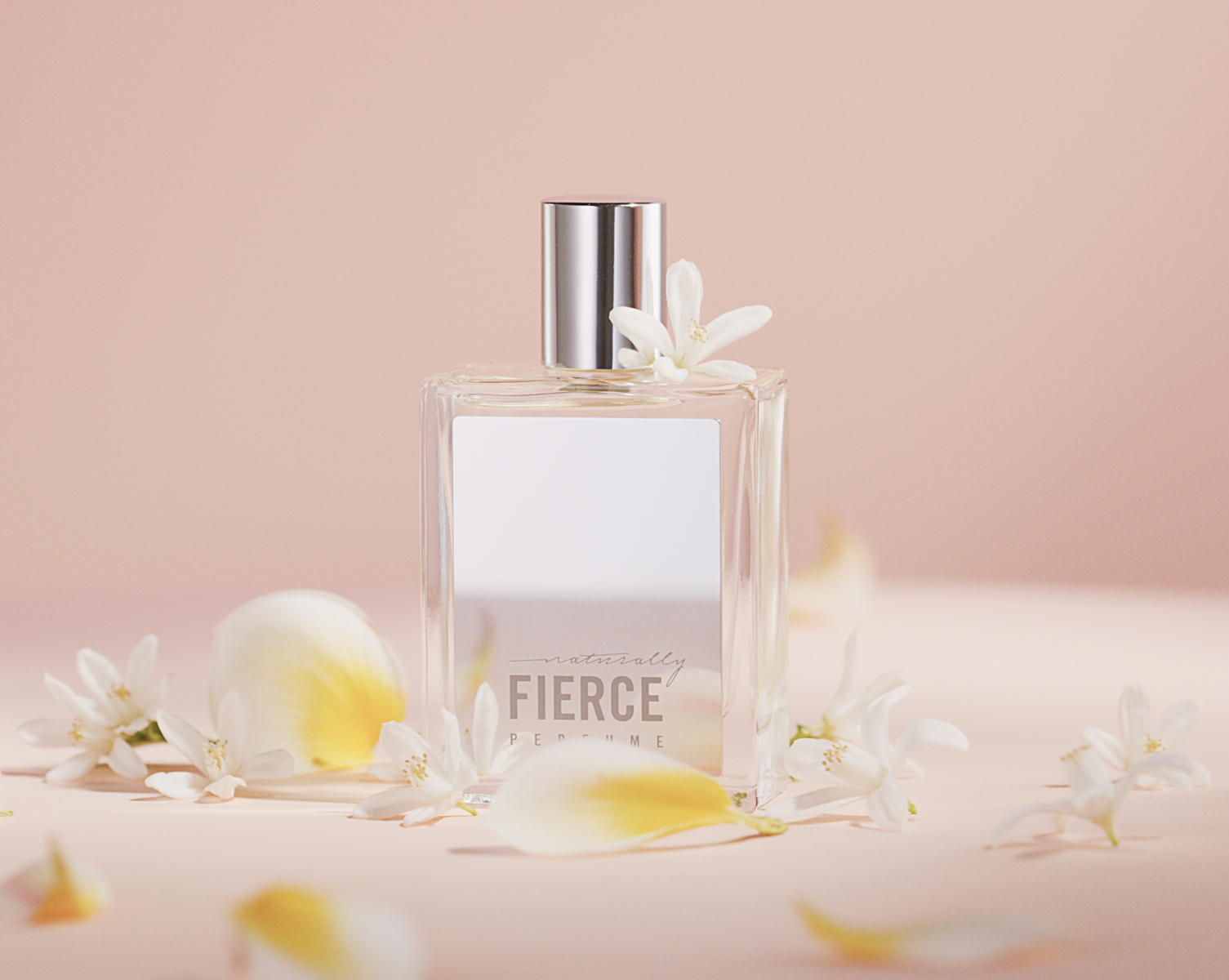 Abercrombie & Fitch Naturally Fierce parfém
