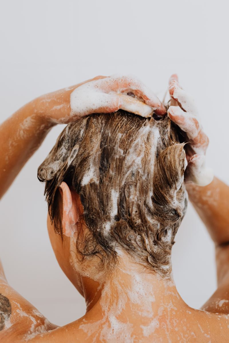 Článek Kadeřnice radí: Jak si správně mýt vlasy?