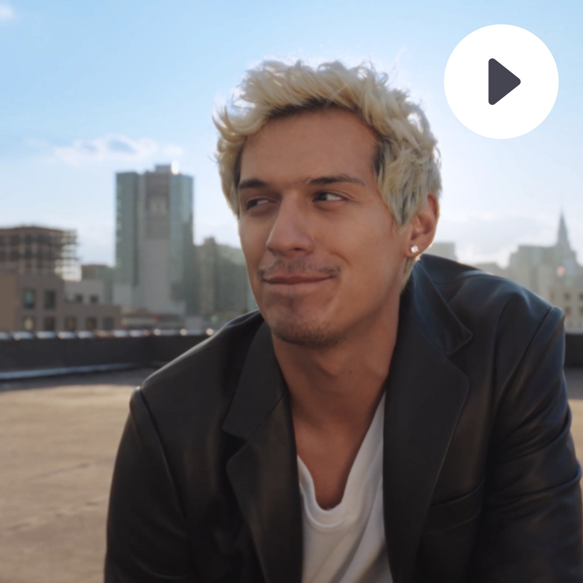 Video COACH Men Pure Platinum parfém pro muže