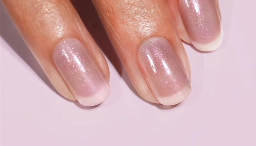 Jak odstranit gelové laky? 