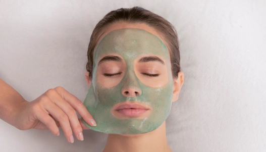 Spirulina v kosmetice dodá pleti energii, jas a detoxikuje